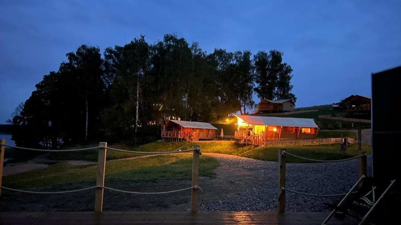 Wioska Wakacyjna Glamila Hotel Sterlawki Wielkie Bagian luar foto